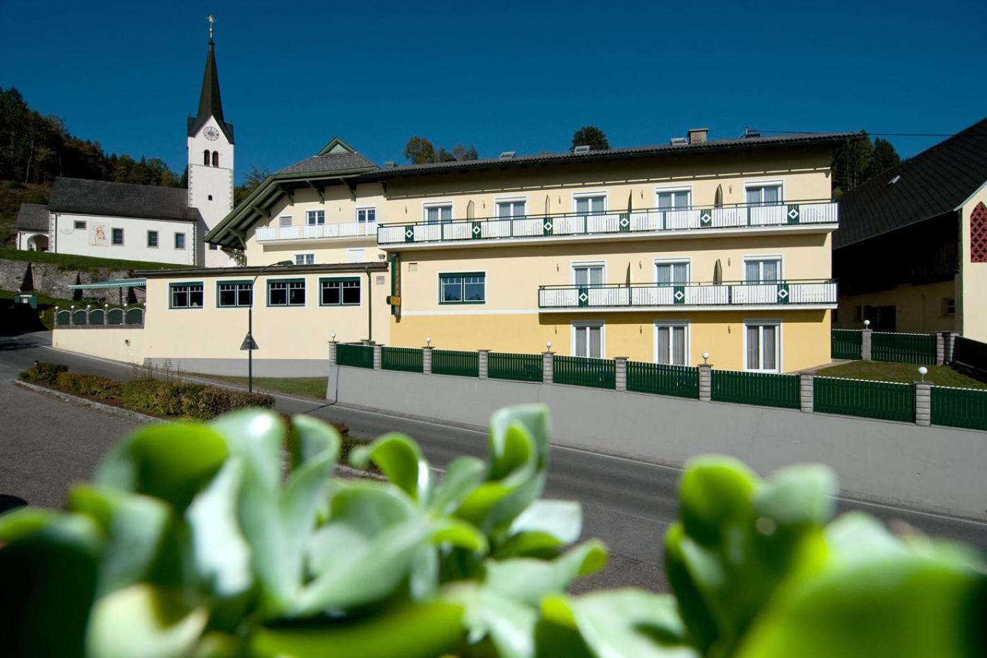 Hotel Restaurant Ulbing Techelsberg Exterior foto